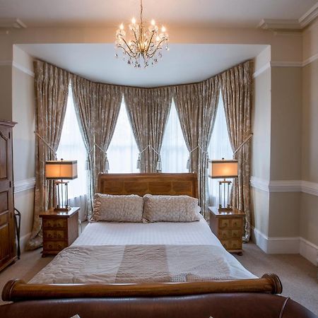 Tullyglass House Hotel 밸리미나 외부 사진