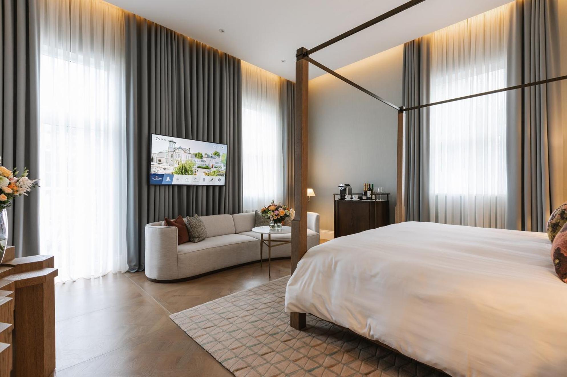 Tullyglass House Hotel 밸리미나 객실 사진